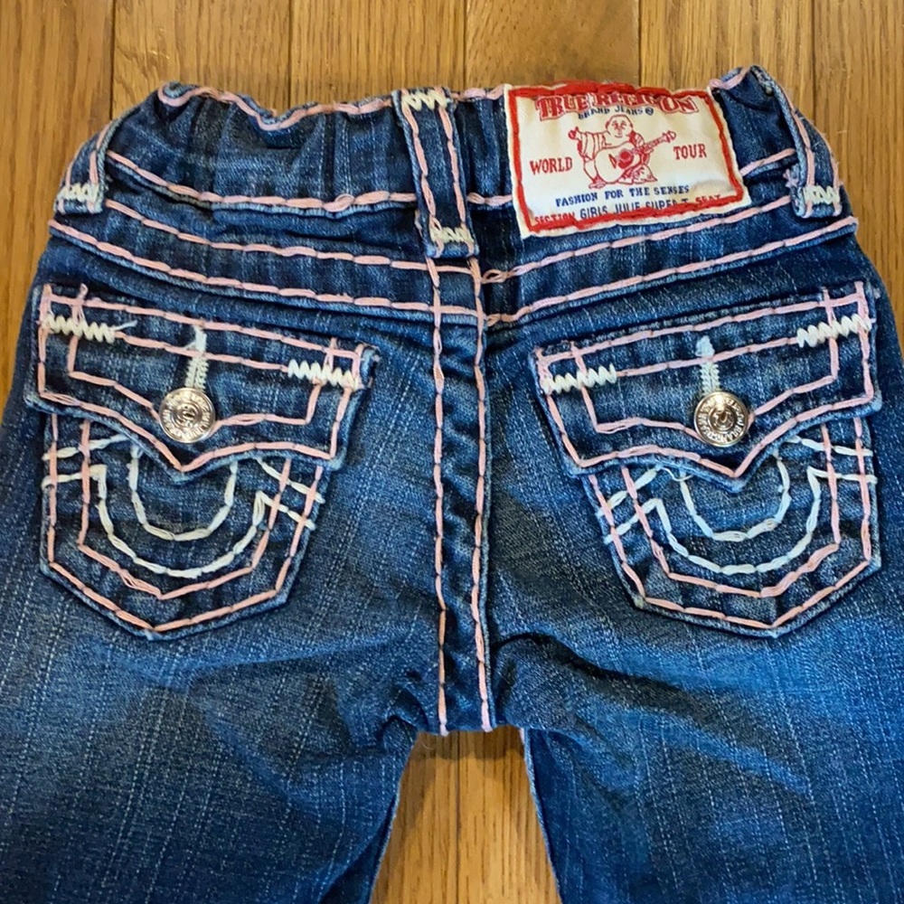 TWINS!! True Religion Jeans! - Picture 5 of 9